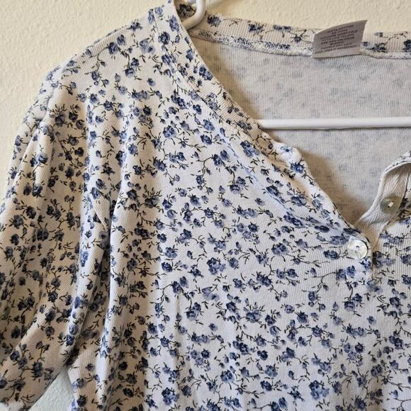 Vintage 1990s Cherokee Dainty Feminine Blue Floral Button Collar Blouse Top - Picture 3 of 6
